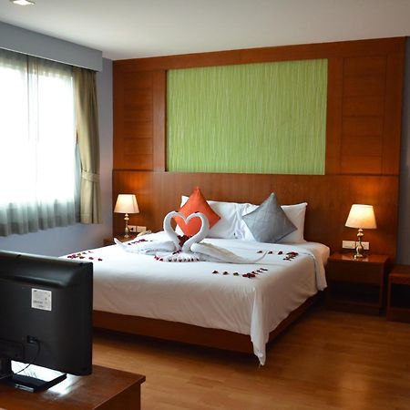 Elite Suites Patong By Bauman Residence エクステリア 写真